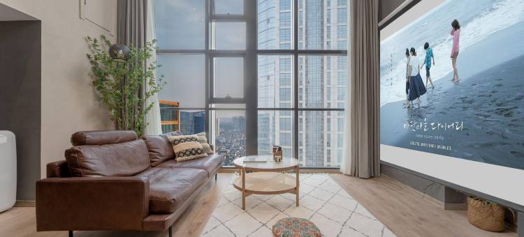 云隐Loft江景套房Inn(长沙五一广场IFS国金中心店)图片