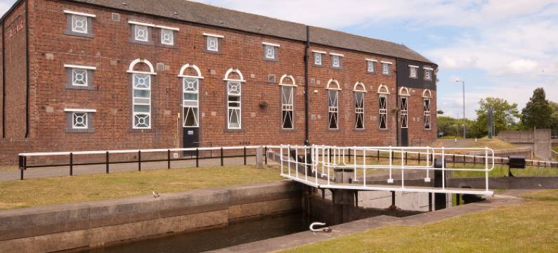 福尔柯克中心高级假日酒店(Premier Inn Falkirk Central)图片