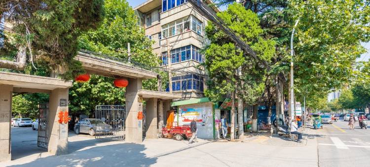 杨军小屋(半坡路分店)图片
