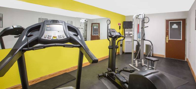 格兰德艾兰戴斯酒店(Days Inn by Wyndham Grand Island)图片