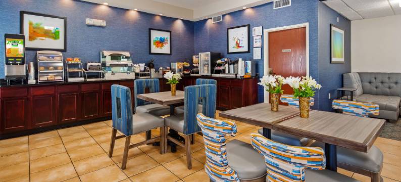 海勒姆贝斯特韦斯特套房酒店(Best Western Hiram Inn  Suites)图片