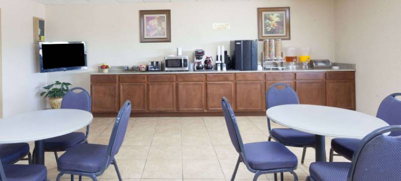 默夫里斯伯勒骑士酒店(Knights Inn Murfreesboro)图片