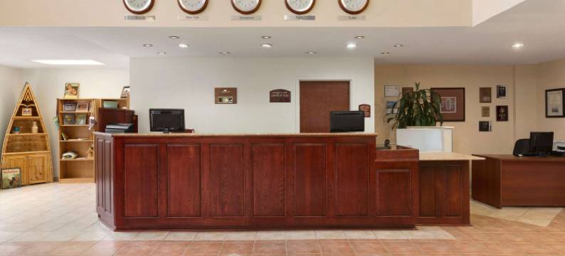 奥罗莫克托戴斯酒店及会议中心(Days Inn by Wyndham Oromocto Conference Centre)图片