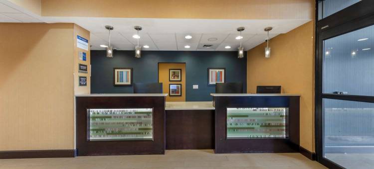 加兹登贝斯特韦斯特优质套房酒店(Best Western Plus Gadsden Hotel  Suites)图片