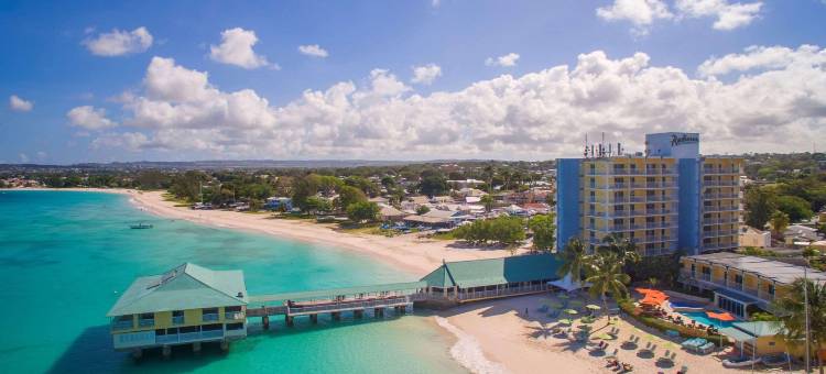 巴巴多斯丽笙水岸度假村(Radisson Aquatica Resort Barbados)图片