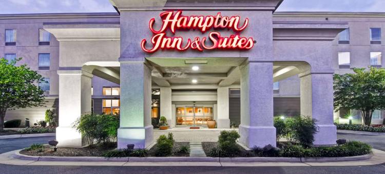 利斯堡欢朋套房酒店(Hampton Inn & Suites Leesburg)图片