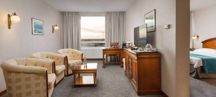 温德姆华美达布加勒斯特公园酒店(Ramada by Wyndham Bucharest Parc)图片