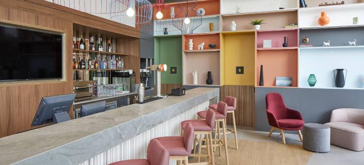 巴塞罗那费拉格兰维亚希尔顿欢朋酒店(Hampton by Hilton Barcelona Fira Gran Via)图片