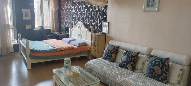 艾菲尔精品公寓LN(开明巷1号分店)图片