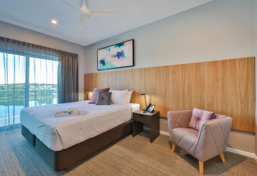 Best Western Plus North Lakes HotelHotel Overview