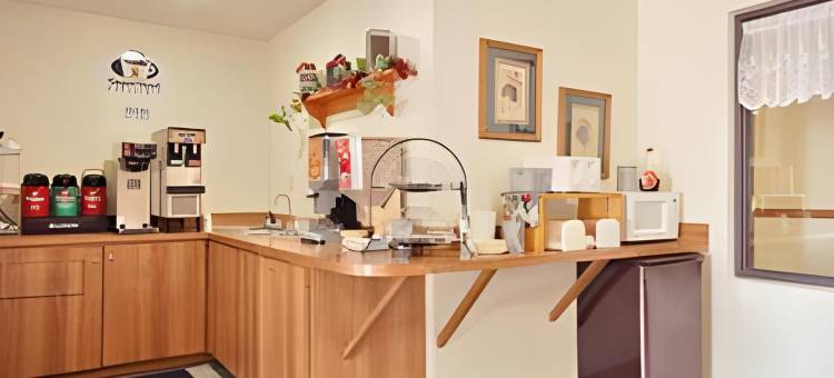 奥塔姆瓦速8酒店(Super 8 by Wyndham Ottumwa)图片