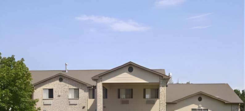 大急流城速8酒店(Super 8 by Wyndham Big Rapids)图片