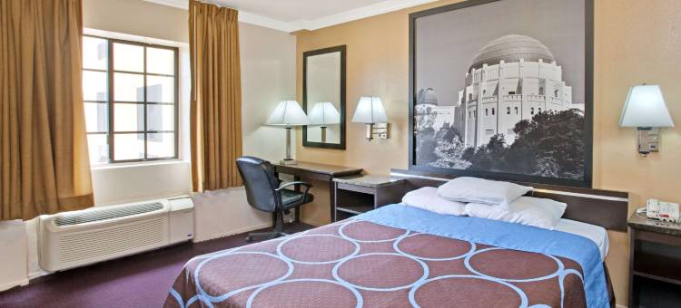 好莱坞-洛杉矶地区速8酒店(Super 8 by Wyndham Hollywood/La Area)图片