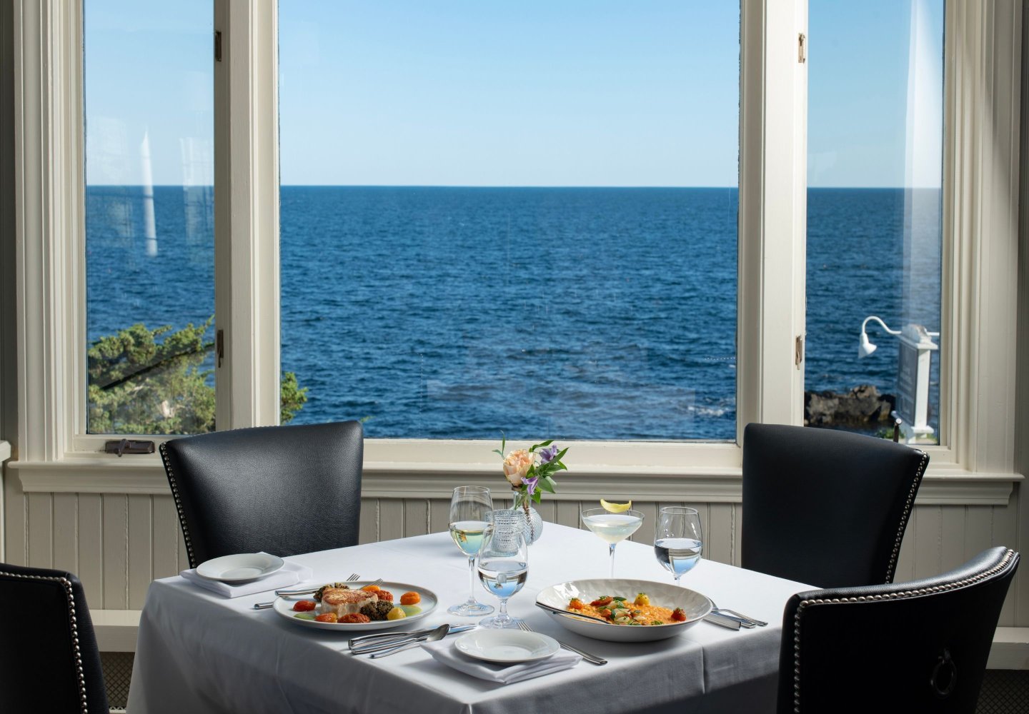 Cape Arundel Inn and Resort Over view