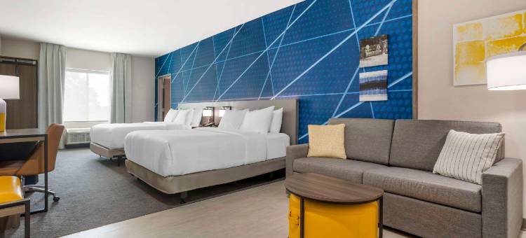 舒适酒店及套房亨茨维尔近大学(Comfort Inn & Suites Huntsville Near University)图片