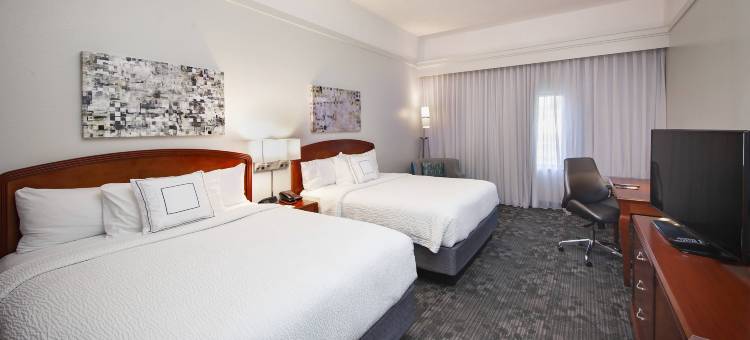 弗多斯塔万怡酒店(Courtyard Valdosta)图片