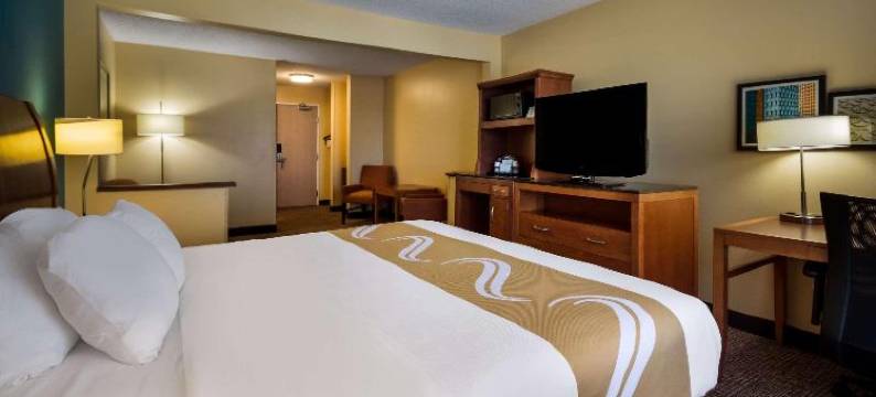 博兹曼品质酒店及套房(Quality Inn & Suites Bozeman)图片