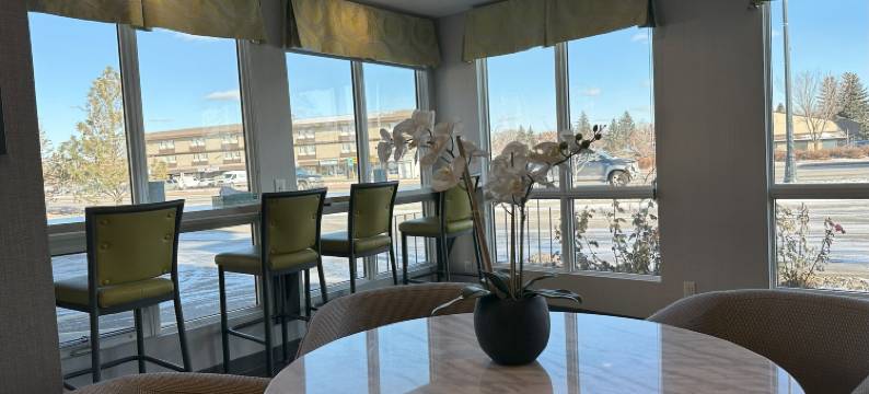 莱斯布里奇速8酒店(Super 8 by Wyndham Lethbridge)图片