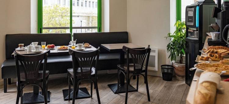 圣布里厄战神广场酒店(Contact Hôtel du Champ de Mars de Saint-Brieuc)图片