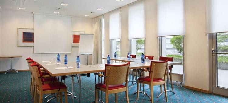 Holiday Inn Express 日内瓦机场(Holiday Inn Express Geneva Airport)图片