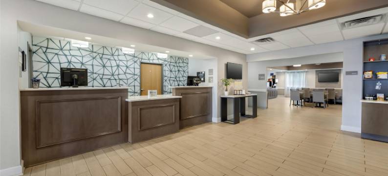 布罗克波特贝斯特韦斯特套房酒店(Best Western Brockport Inn  Suites)图片