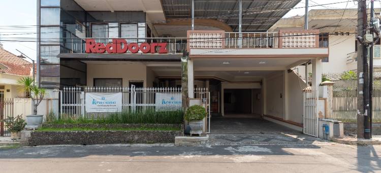 红多兹酒店-苏加诺哈达英达(RedDoorz @ Soekarno Hatta Indah)图片