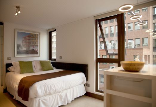 Sunset Aparts Hotel Overview