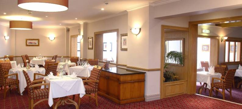 斯托波特庄园酒店(Stourport Manor Hotel)图片