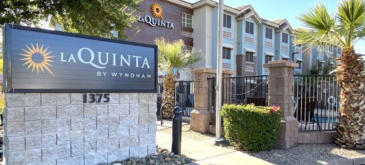 拉昆塔温德姆套房酒店-坦佩大学/凤凰城(La Quinta Inn & Suites by Wyndham Tempe University, Phoenix)图片