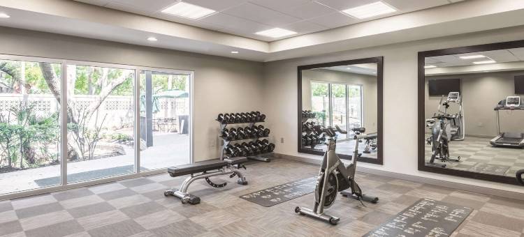 奥兰多玛丽湖拉昆塔温德姆套房酒店(La Quinta Inn & Suites by Wyndham Orlando Lake Mary)图片