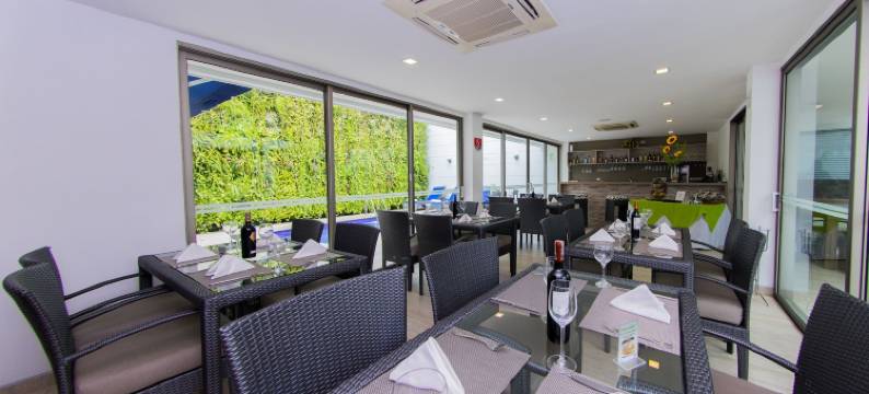 瓦拉纳西机场精品酒店(Varanasi Hotel Boutique Aeropuerto)图片