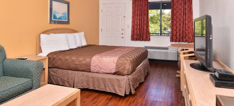 克利尔莱克酒乡美洲最佳价值套房酒店(Americas Best Value Inn & Suites Clearlake Wine Country)图片