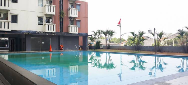 家庭般的紧凑型2BR Cibubur村公寓(Homey and Compact 2Br Cibubur Village Apartment)图片