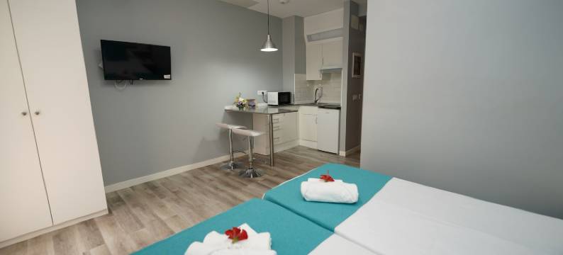 RF斑比公寓-限成人(Apartamentos RF Bambi Adults Only)图片