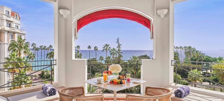 戛纳巴里尔雄伟酒店(近节庆宫)(Hôtel Barrière le Majestic Cannes)图片