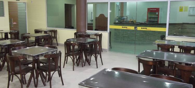 坎布里洛德酒店(Lord Hotel Camburi)图片