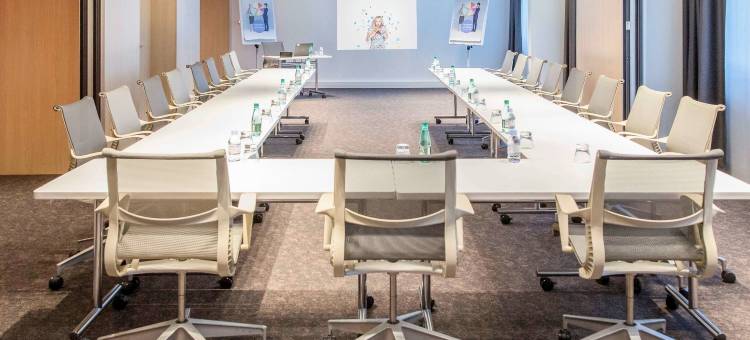 里尔机场诺富特酒店(Novotel Lille Aéroport)图片