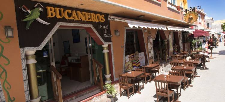 布卡内罗斯酒店(Hotel & Restaurant Bucaneros, Isla Mujeres)图片