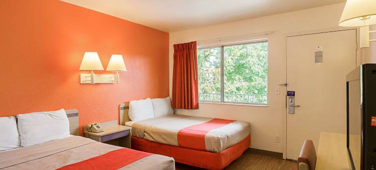 拉勒米6号汽车旅馆(Motel 6 Laramie, WY)图片