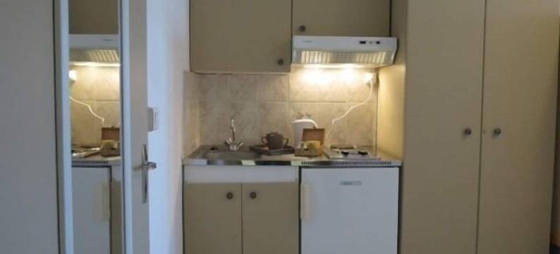 梅布勒旅游咖啡餐厅酒店(Cafe Restaurant Meuble de Tourisme)图片