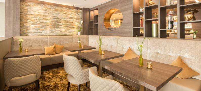 瑞贝尔环形餐厅(Ringhotel Reubel)图片