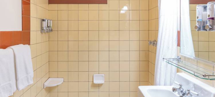 布莱斯峡谷旅馆(BRYCE CANYON LODGE)图片