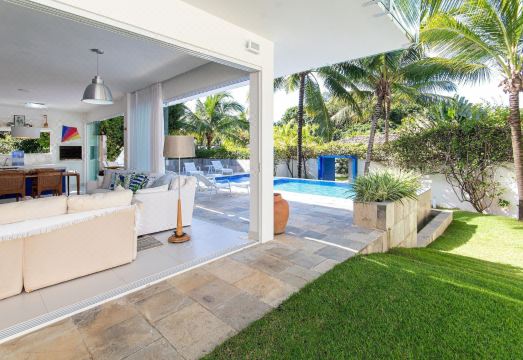 Tree House with Private Pool by Carpediem Hotel Overview