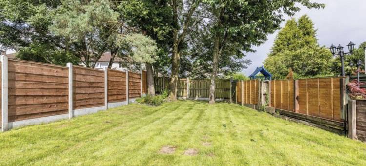 来布莱克本迷人的5居室房子里放松身心(3 Bed House - Sleeps 5 - Parking - Garden - Wifi)图片