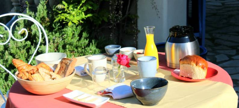 莱赛克雷特迪费恩德秘密(Les Secrets du Défends)图片