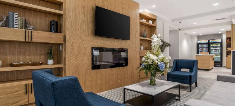 舒适酒店和套房巴拿马城海滩 - 码头公园区(Comfort Inn & Suites Panama City Beach - Pier Park Area)图片