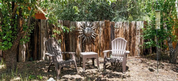 松林小屋(Cabin in the Pines)图片