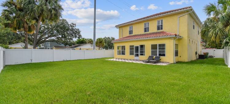 Tampa "Good Times" Home+GameRoom, Sleeps 12, 4br/3.5bth, Great Location/Backyard图片
