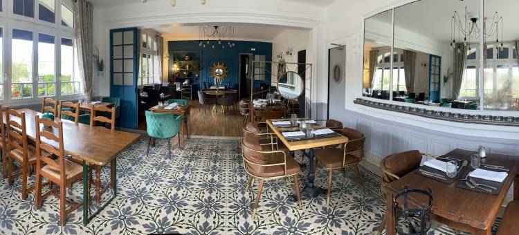 贝尔维酒店(Logis Hotel Bellevue Restaurant la Pomme d'Or)图片