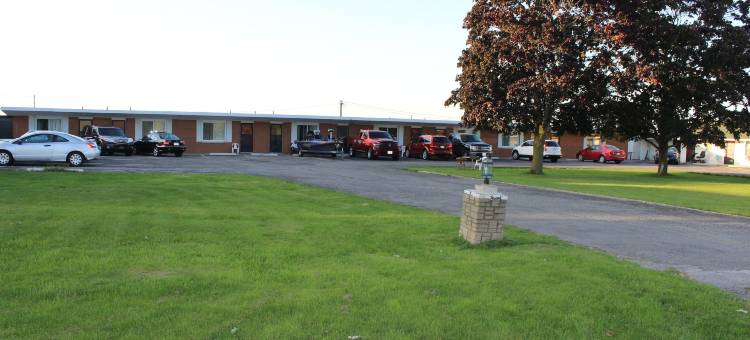 克罗尼尔汽车旅馆(Colonial Motel)图片